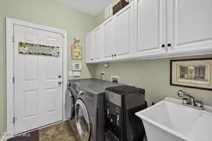 2037 Fanning Ct, Leland, NC 28451 - Photo 31