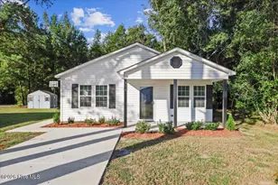 316 S Gum South St, Warsaw, NC 28398 - Photo 1