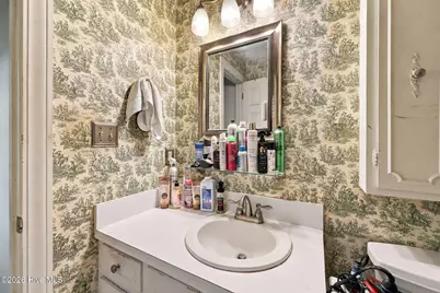 507 Eleanor Street, Greenville, NC 27858 - Photo 33