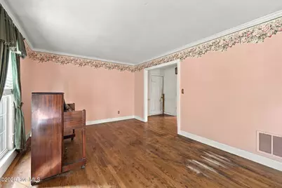 507 Eleanor Street, Greenville, NC 27858 - Photo 9