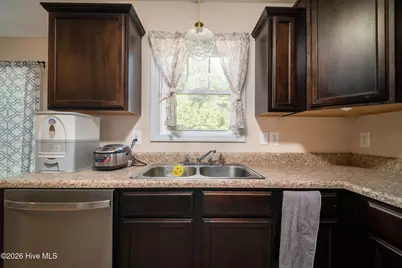 105 Worvin Lane, Richlands, NC 28574 - Photo 15