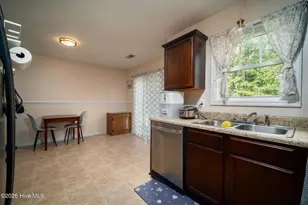 105 Worvin Ln, Richlands, NC 28574 - Photo 17
