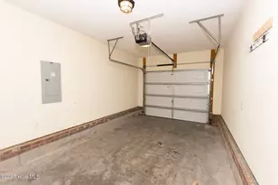 606 Mattocks Ave, Maysville, NC 28555 - Photo 35