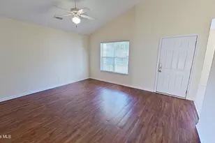 721 Tabor Ln, Wilmington, NC 28405 - Photo 3