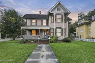 601 W Main St, Elizabeth City, NC 27909 - Photo 1