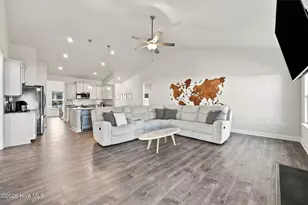 303 Hadley Dr, La Grange, NC 28551 - Photo 5