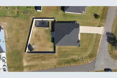 303 Hadley Drive, La Grange, NC 28551 - Photo 9