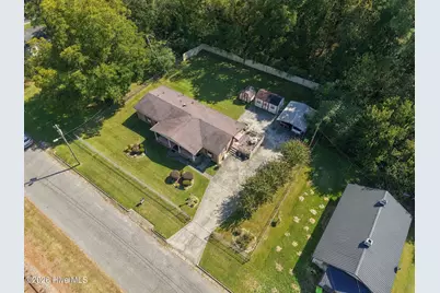 409 E Railroad Street, Robersonville, NC 27871 - Photo 37