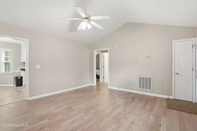 132 Hilltop Drive, Four Oaks, NC 27524 - Photo 7
