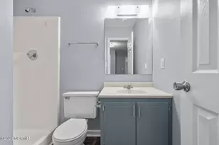 111 Windsor Ct, Jacksonville, NC 28546 - Photo 17