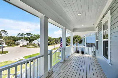 975 Softwind Way, Southport, NC 28461 - Photo 3