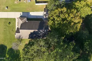 403 Cedar Ln, Washington, NC 27889 - Photo 29