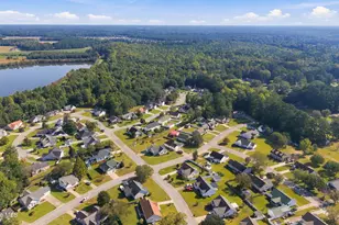 403 Cedar Ln, Washington, NC 27889 - Photo 31