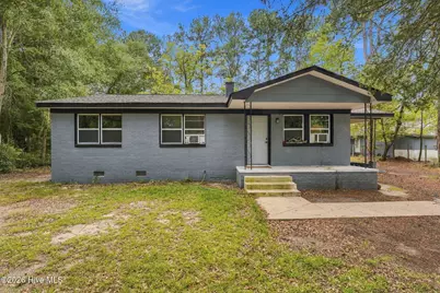 302 Keith Avenue, Raeford, NC 28376 - Photo 1