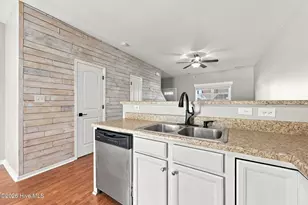 506 Oyster Rock Ln, Sneads Ferry, NC 28460 - Photo 35