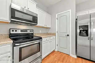506 Oyster Rock Ln, Sneads Ferry, NC 28460 - Photo 33
