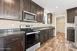 2203 Mohawk Ct, Farmville, NC 27828 - Photo 11