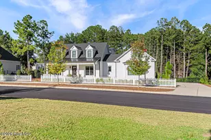 275 Hollycrest Dr, Pinehurst, NC 28374 - Photo 5