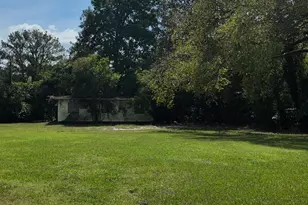 511 Dr Martin Luther King Jr Blvd, Kinston, NC 28501 - Photo 1