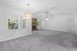 307 Channel Run Dr, New Bern, NC 28562 - Photo 9