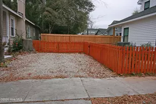 624 S 8th St, Wilmington, NC 28401 - Photo 27