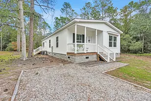 14 Redwood Rd, Southport, NC 28461 - Photo 1