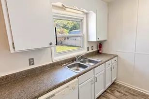 25 Yorkshire Dr, Jacksonville, NC 28546 - Photo 13