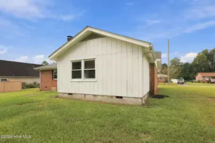 25 Yorkshire Dr, Jacksonville, NC 28546 - Photo 9