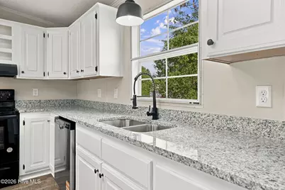 100 N Cherie Court, New Bern, NC 28562 - Photo 27