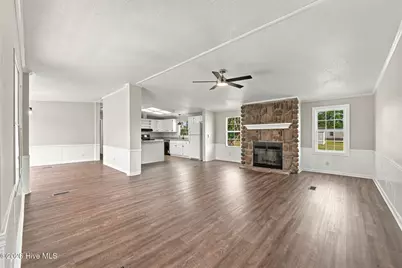 100 N Cherie Court, New Bern, NC 28562 - Photo 9