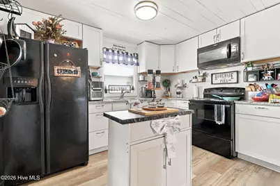 400 E 8th Street, Washington, NC 27889 - Photo 19