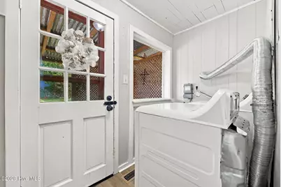 400 E 8th Street, Washington, NC 27889 - Photo 31