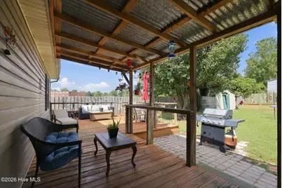 400 E 8th Street, Washington, NC 27889 - Photo 13