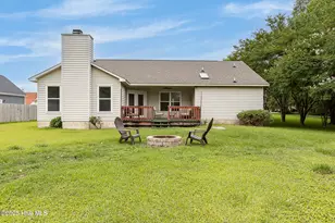 510 Greenfield Pl, Sneads Ferry, NC 28460 - Photo 17
