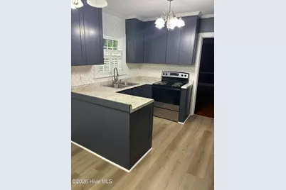 802 Forest Hill Circle, Greenville, NC 27858 - Photo 7