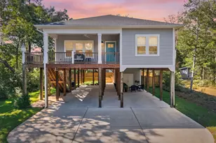 101 SE 14th St, Oak Island, NC 28465 - Photo 1