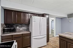 211 Warren Ct, Jacksonville, NC 28546 - Photo 19