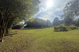 2129 Briarwood Dr, Kinston, NC 28501 - Photo 11
