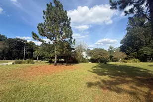 2129 Briarwood Dr, Kinston, NC 28501 - Photo 1