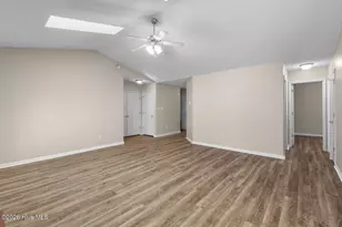 403 Huff Dr, Jacksonville, NC 28546 - Photo 9