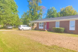 1406 Mockingbird Ln, New Bern, NC 28562 - Photo 3