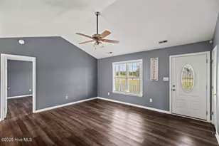 100 Goldie Ln, Beulaville, NC 28518 - Photo 5