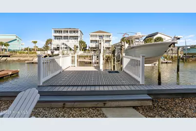 140 Lions Paw, Holden Beach, NC 28462 - Photo 5