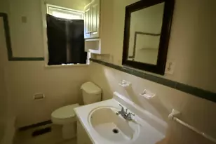 217 N Edgewood Ave, Williamston, NC 27892 - Photo 15