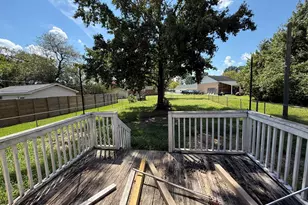 217 N Edgewood Ave, Williamston, NC 27892 - Photo 13