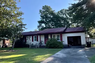 499 Hillcrest Ave, Winterville, NC 28590 - Photo 1
