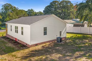 603 Ashford Dr, Clinton, NC 28328 - Photo 11