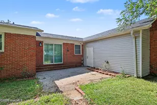 5326 Yadkin Rd, Fayetteville, NC 28303 - Photo 21