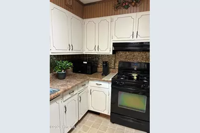 403 E Tennessee Avenue, Bessemer City, NC 28016 - Photo 19