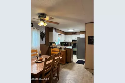 403 E Tennessee Avenue, Bessemer City, NC 28016 - Photo 13